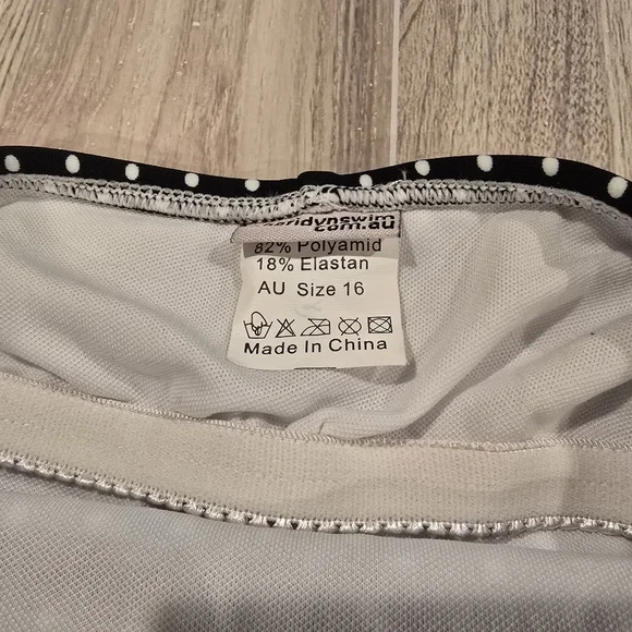 Sheridyn Swim Women's Marilyn Boyleg One Piece Swimsuit US Size 12 Black/White. - Picture 6 of 12